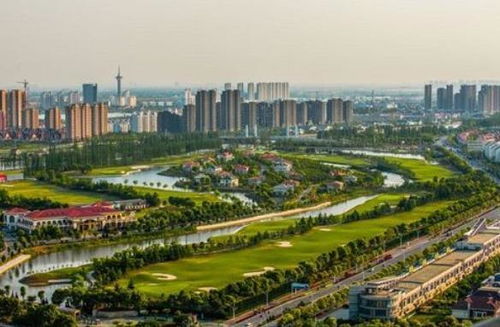 江苏省有一座县级市,经济实力刚刚超越丹阳市,正在追赶宜兴市