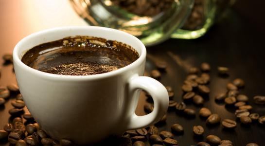 炭烧咖啡和黑咖啡有什么区别 
