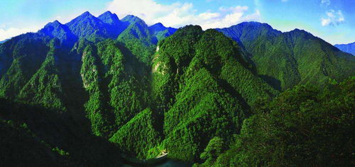 江西吉安唯一的县,知名度比吉安高,拥有5A级旅游景区