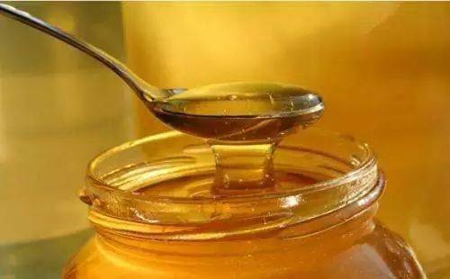 冬季蜂蜜8种吃法,让营养与功效更强
